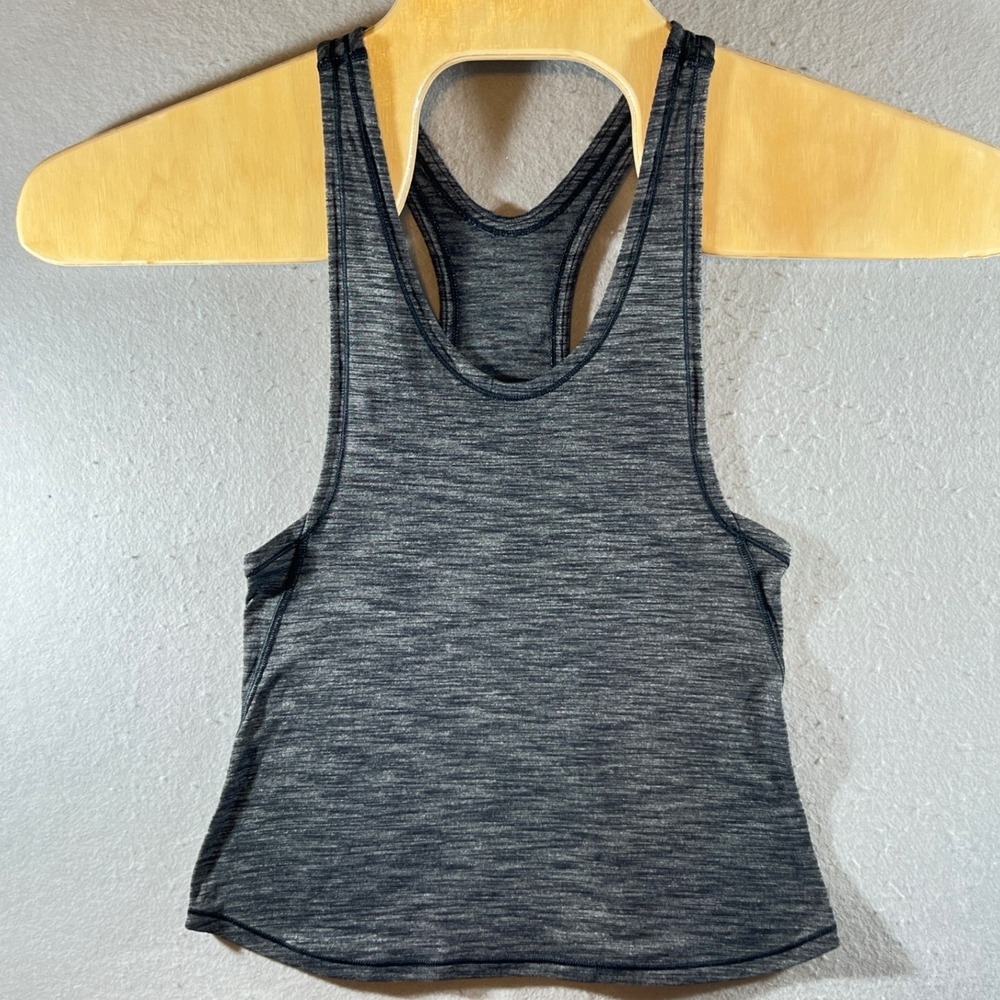 136 | Lululemon Racerback Space Dye Athletic Tank Top Gray‎ Womens 4